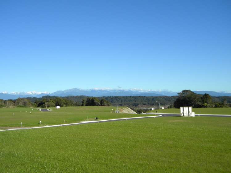 5/155 Hau Hau Road Hokitika_8