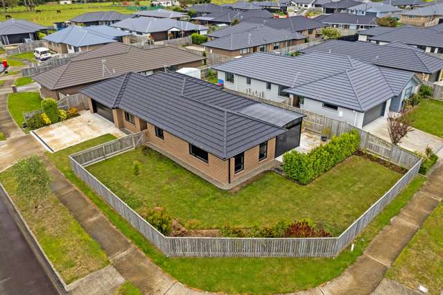 WHY BUILD? JUST MOVE IN !