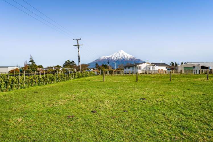 60 Monmouth Road Pembroke_11