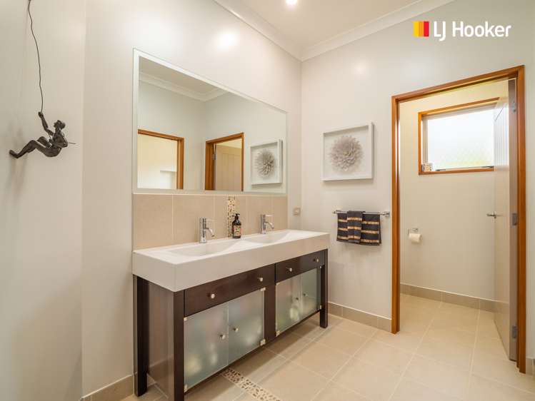 28 Irwin Logan Drive Mosgiel_20