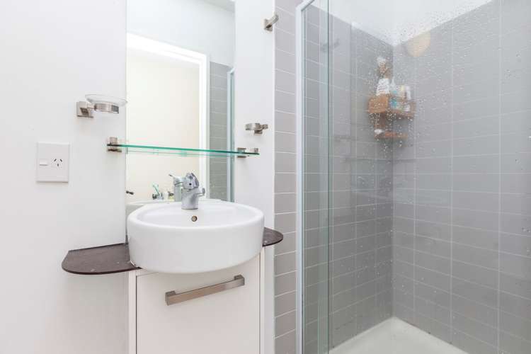 918/10 Waterloo Quadrant Auckland Central_7