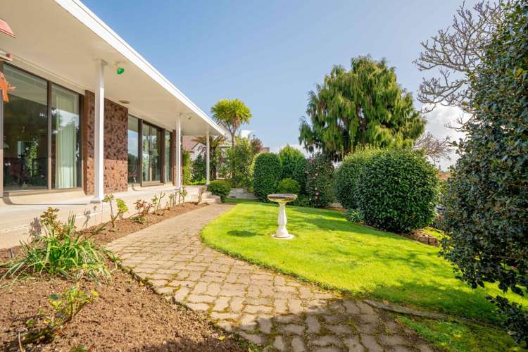 4 Ellerslie Avenue Chartwell_2