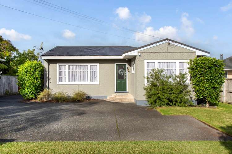 21 Reid Road New Lynn_20