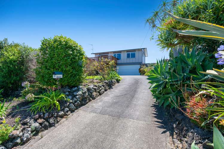29 Melandra Road Stanmore Bay_1