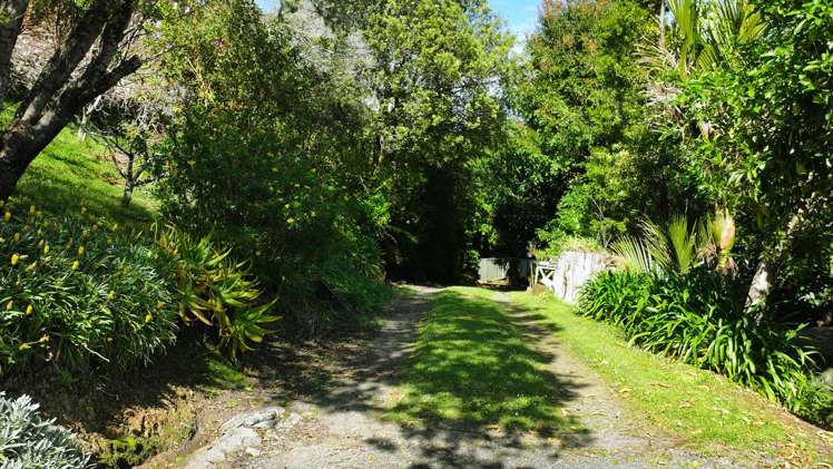 8A McKenzie Road Whangaroa_12