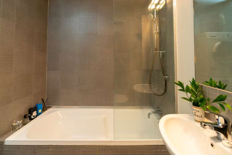 256/21 Left Bank Te Aro_11