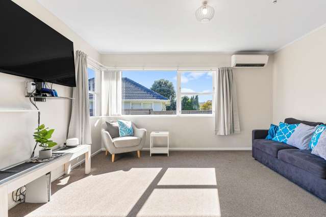 94 Tirimoana Road Te Atatu South_4