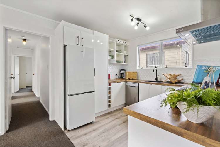 24 Childers Road Ranui_2