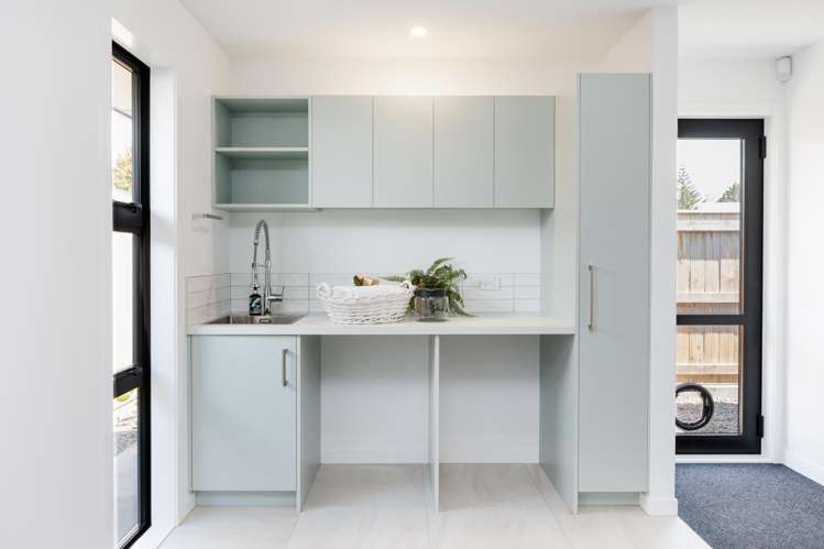 2 Albert Street Palmerston North Central_13