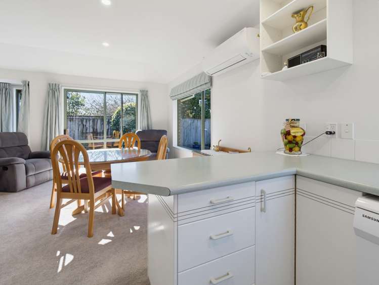 8 Idesia Grove Richmond_5