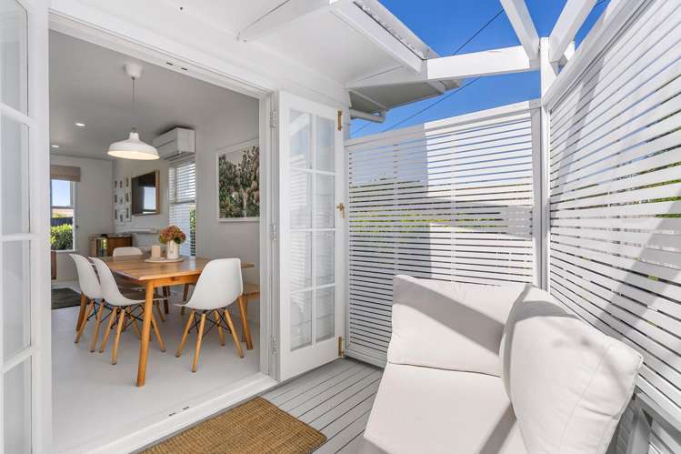 40 Fairclough Road Beach Haven_13