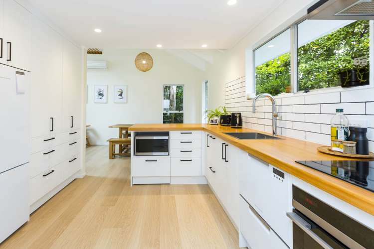 23a Heretaunga Square Silverstream_3