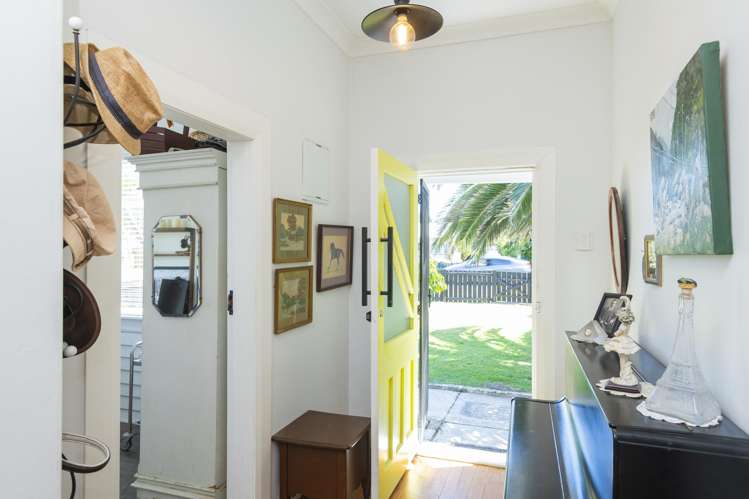 2 Kennedy Street Mangapapa_13