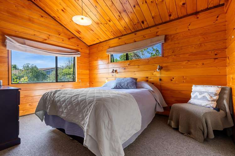 64 Shepherd Road Waipahihi_10