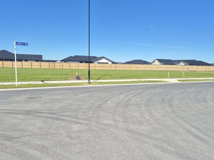 7 Larch Drive Rolleston_2