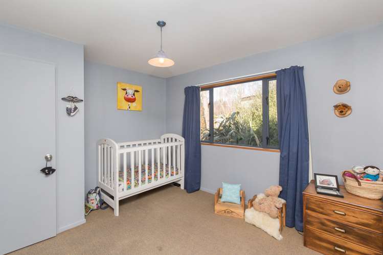 25 Bernard Road Albert Town_14