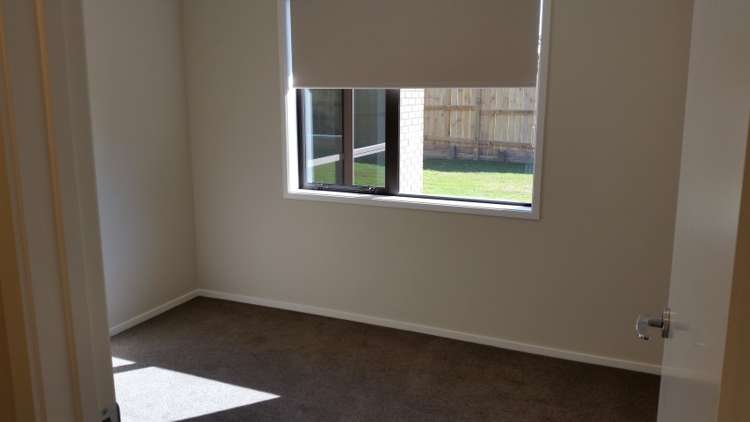 2 Alva Glen Place Pyes Pa_11