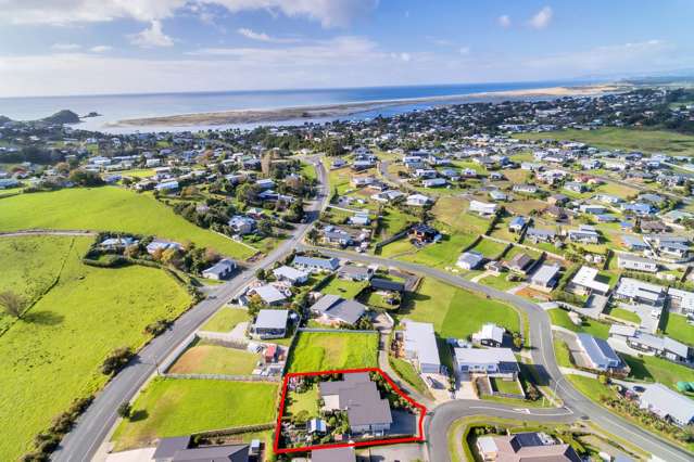 6 Hillside Avenue Mangawhai Heads_1