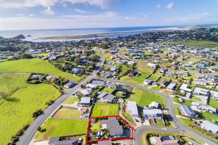 6 Hillside Avenue Mangawhai Heads_1