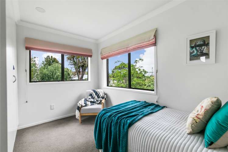 4 Janome Place Bucklands Beach_16