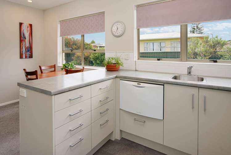 4/193 Songer Street Stoke_5