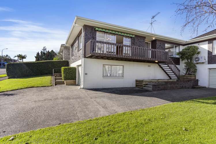 1/27 Sea Spray Drive Bucklands Beach_17