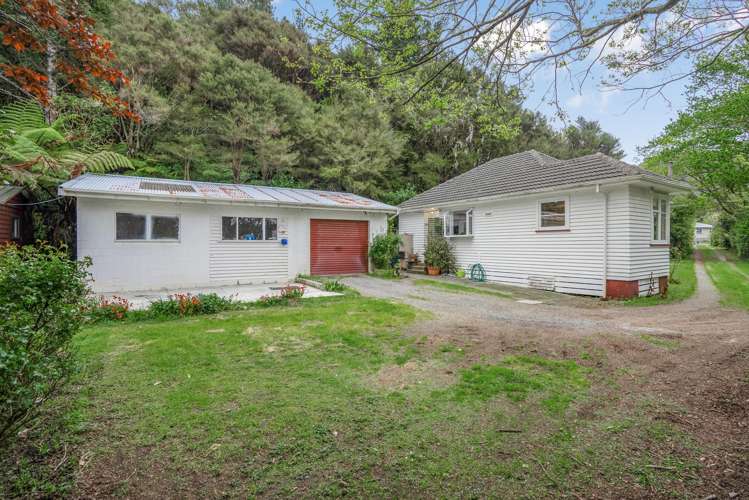 4 Karaka Street Otaki Beach_13