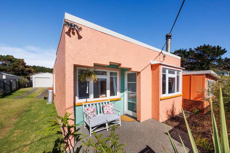 16 Chrystall Street Foxton Beach_4