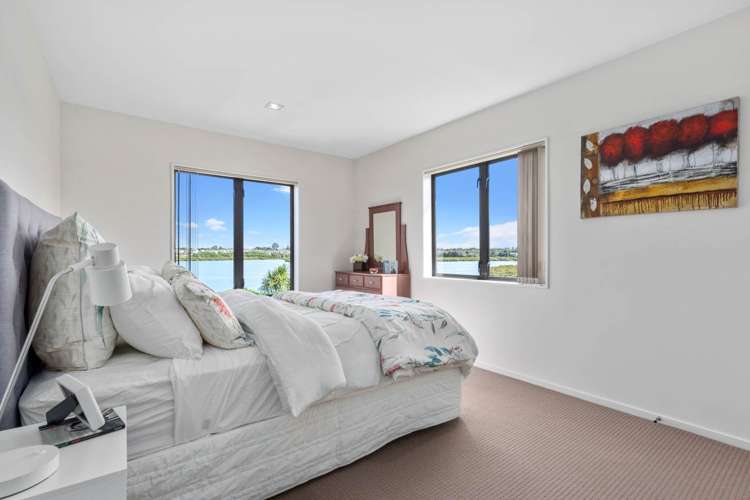 8 Elie Place Wattle Downs_28