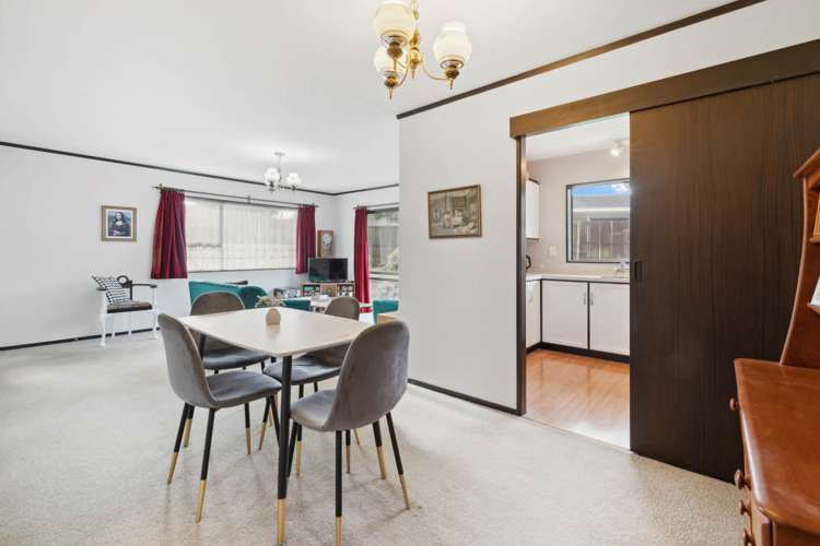 2/36 Ballater Place Highland Park_6