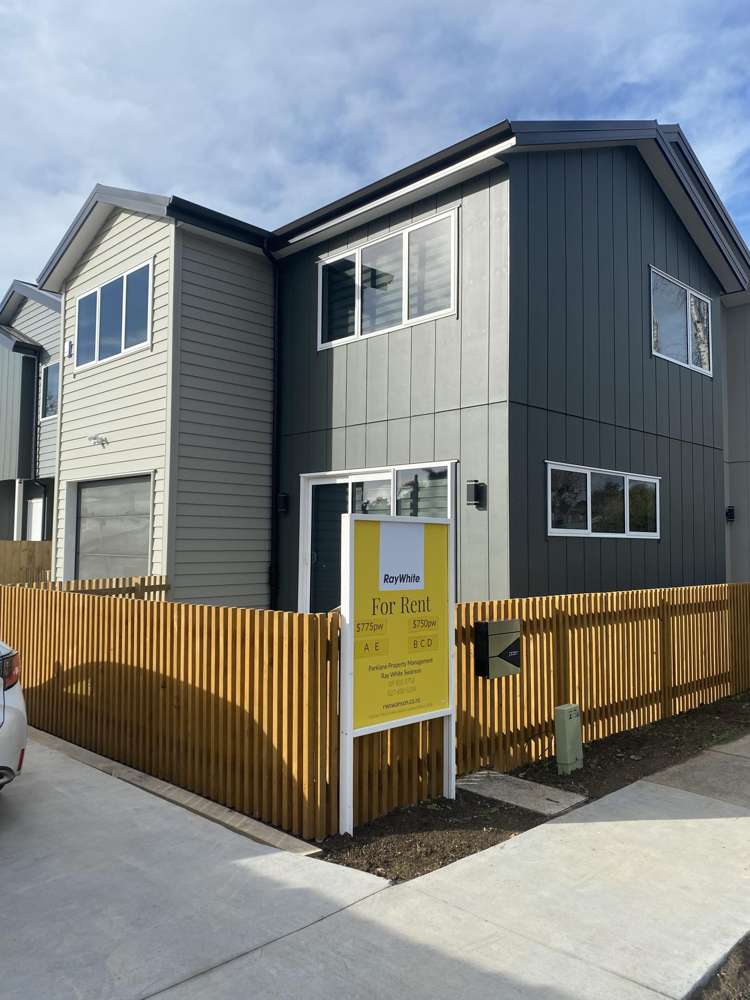 12A Ranui Station Road Ranui_1