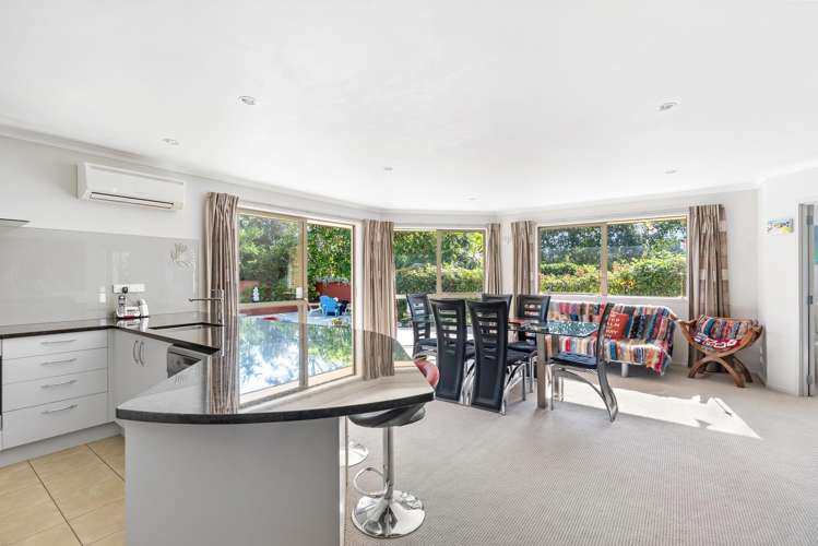 10 Urutawa Drive_4