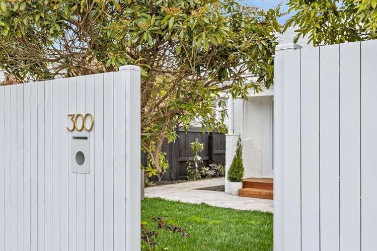 300 Point Chevalier Road_3