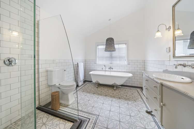 12 Queen Street Mount Victoria_14