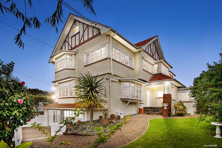 54 Landscape Road Mount Eden_0