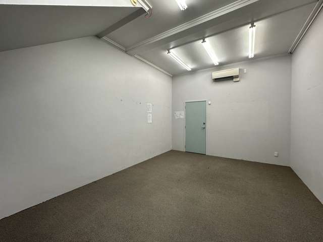 356-360 Great North Road Henderson_4