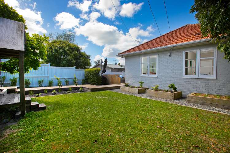 11 Kiwi Road Point Chevalier_21