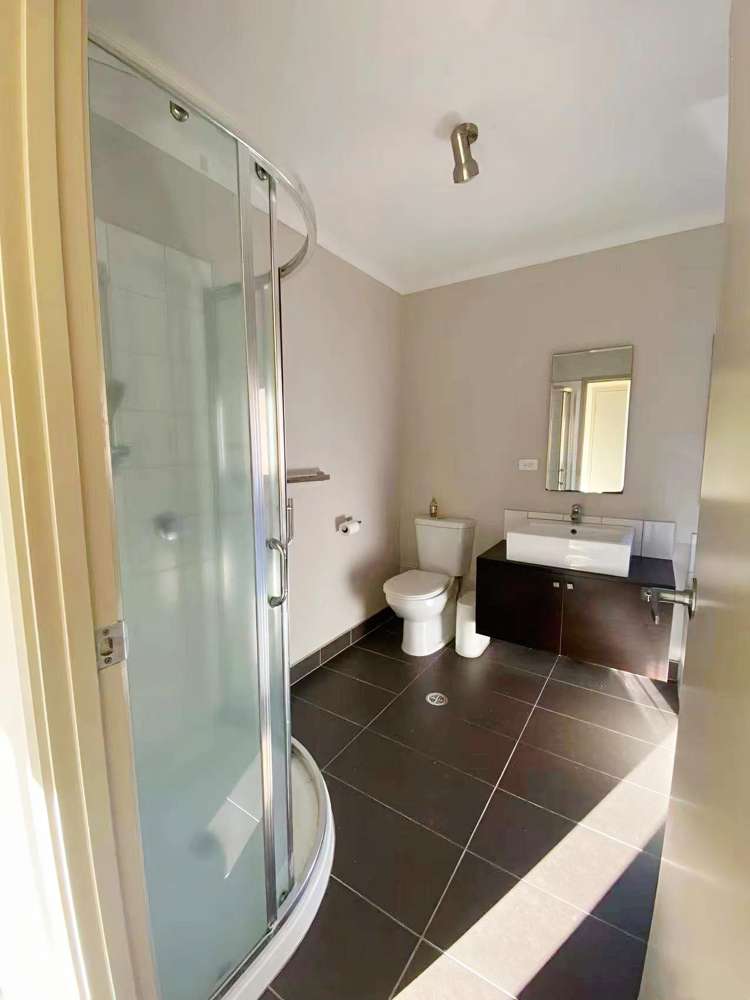 223/172 McLeod Road Te Atatu South_3