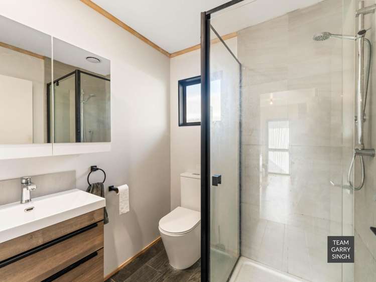 5 Rushgreen Avenue Pahurehure_20