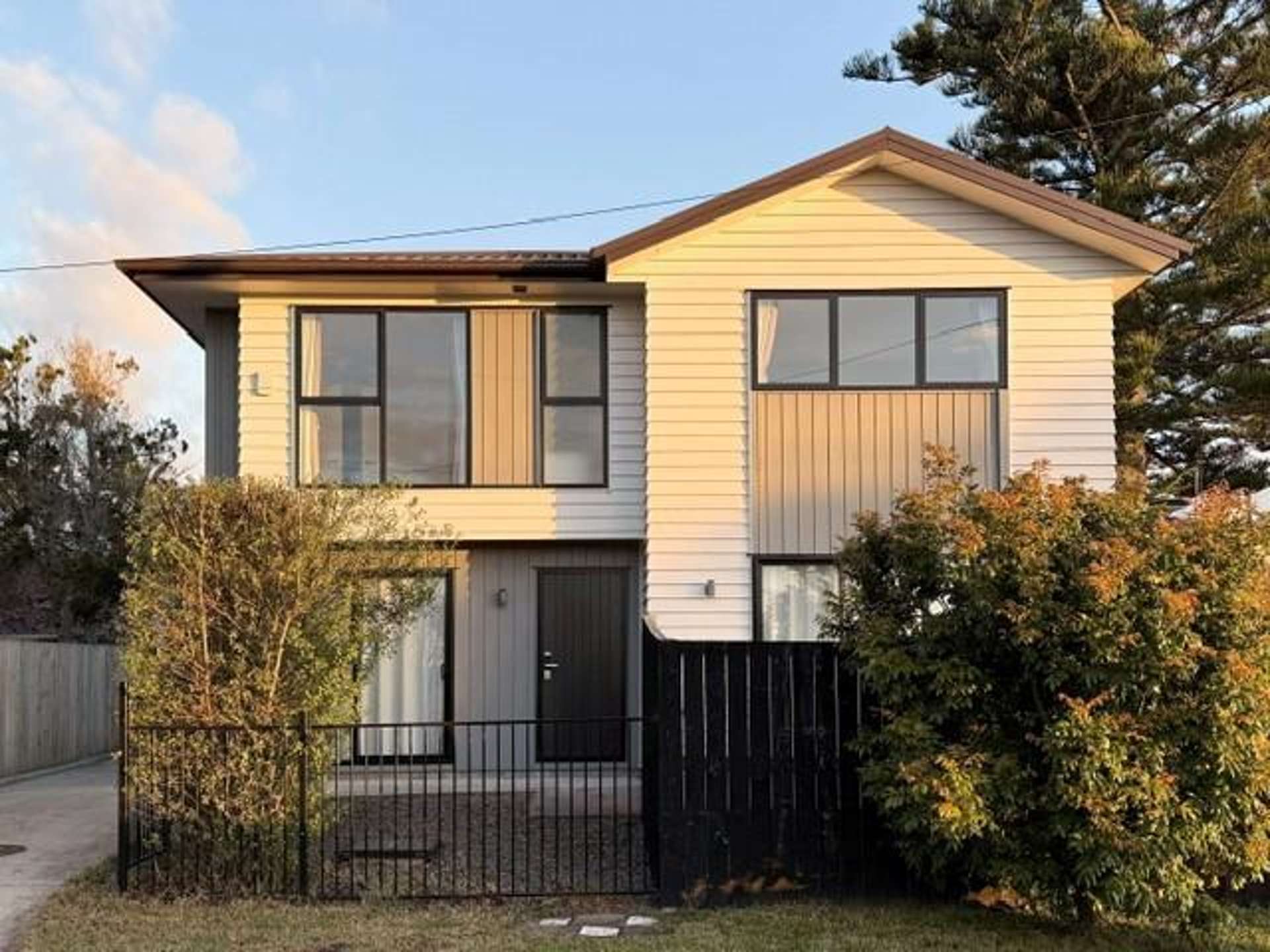 A/26 Amberley Ave Te Atatu South_0