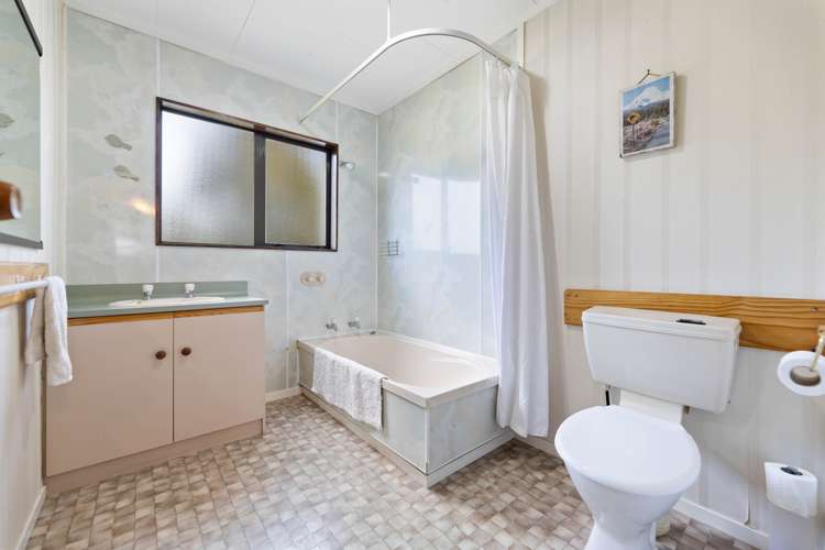 15 Asher Avenue Motuoapa_14