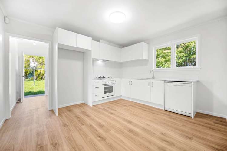 350 West Coast Road Glen Eden_6