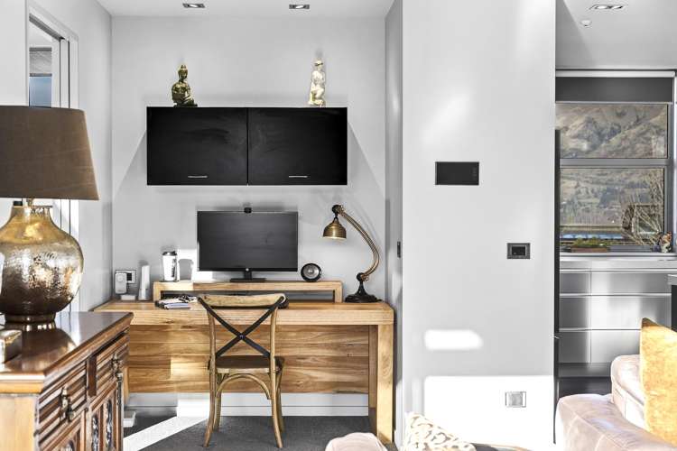 18 Urquhart Place Wanaka_11