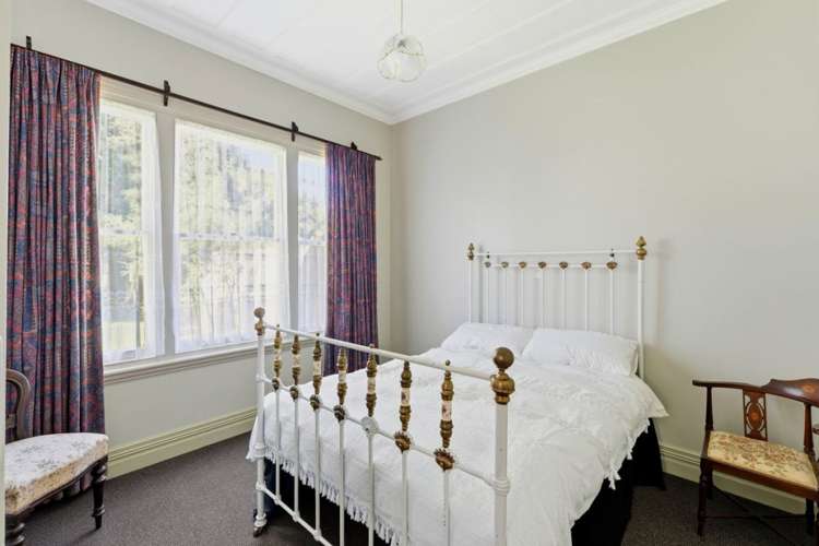 5 Scone Avenue North East Valley_6