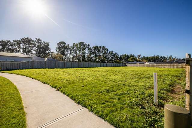 2 Harrier Place Amberley_3