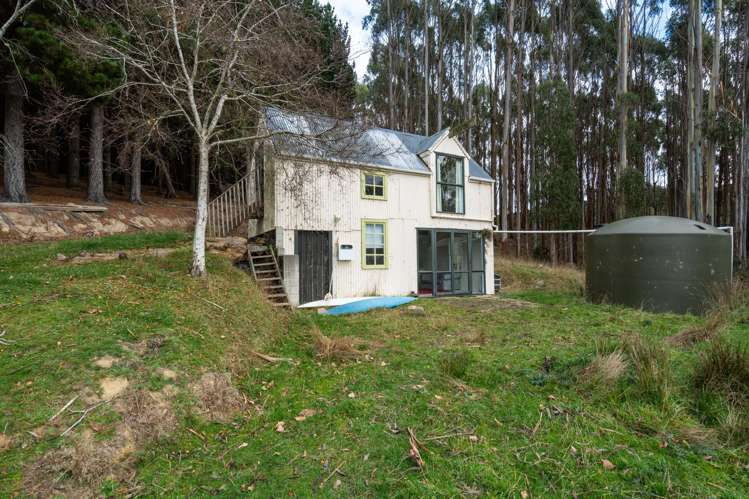 61 Coutts Gully Road Taieri Mouth_12