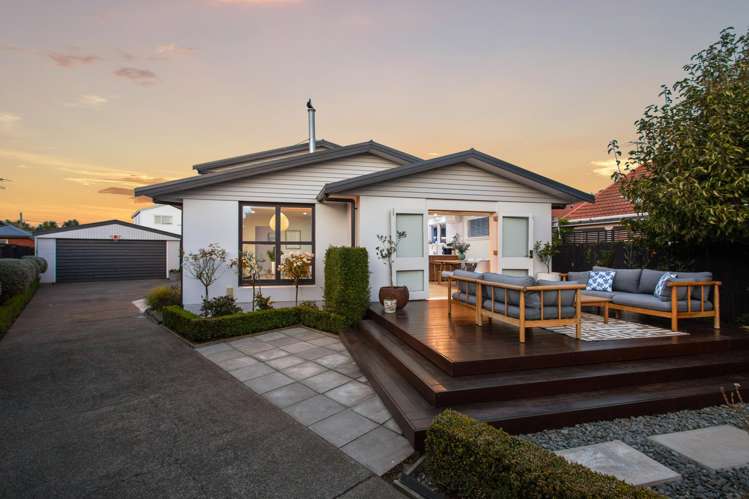 21 Woodstock Place Russley_26