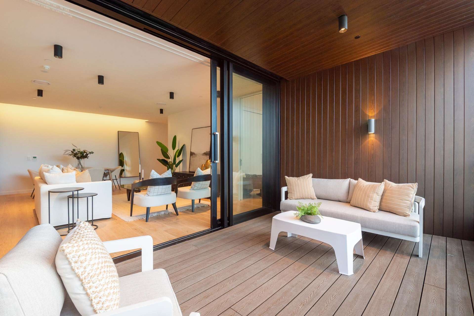 6/423-427 Beach Road Mairangi Bay_0