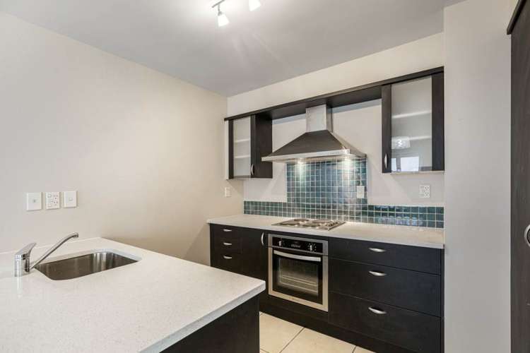 793a Beach Road Browns Bay_13
