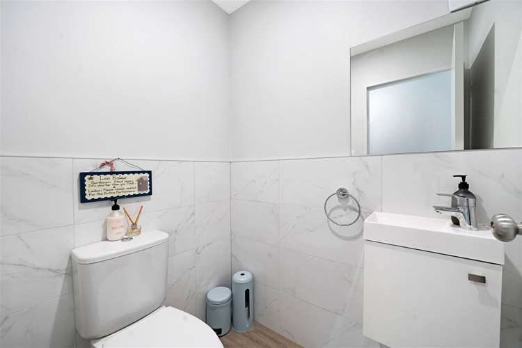 51a Routley Drive Glen Eden_11